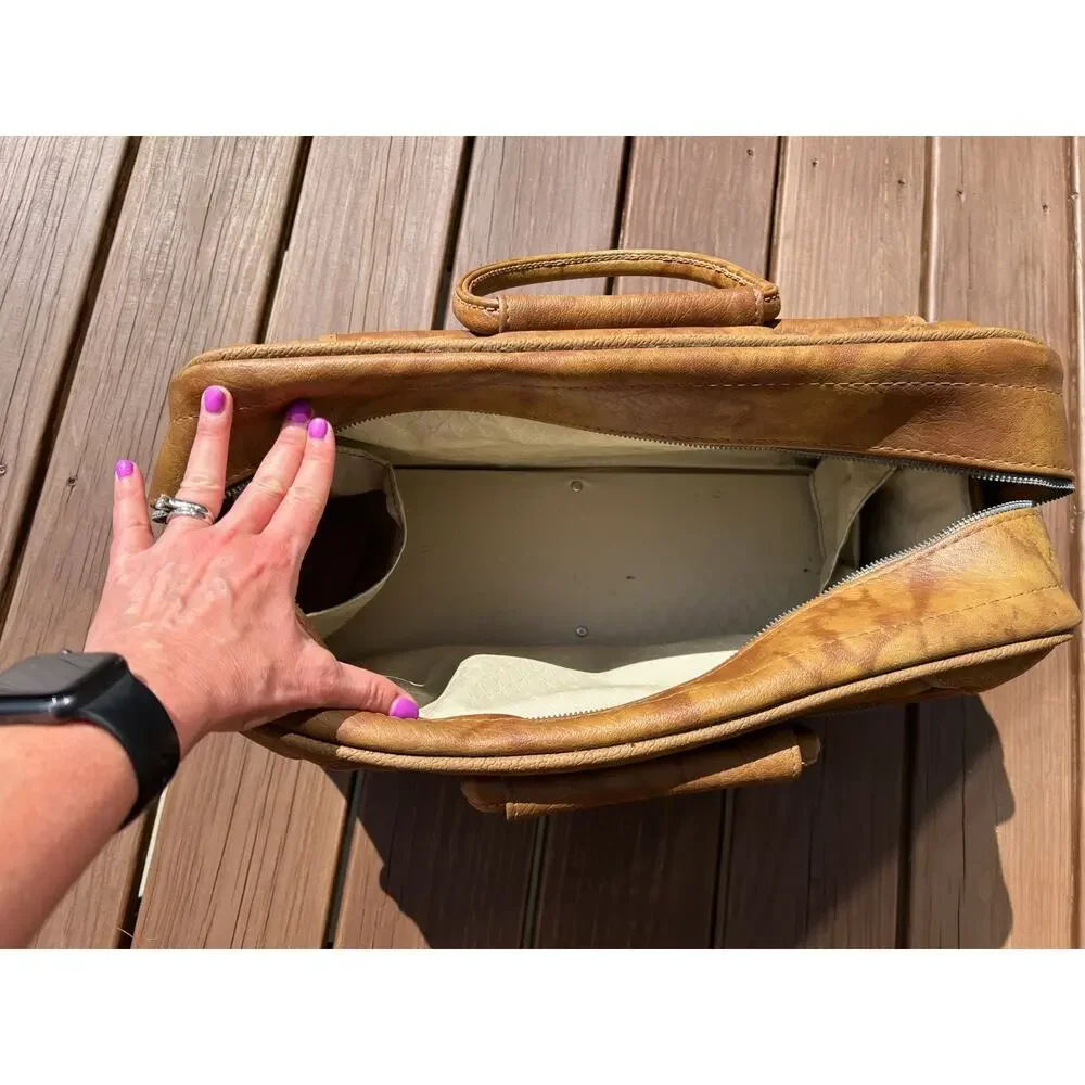Vintage American Tourister Tan Vinyl Carry On Bag Lock 1970s Overnight Bag Item